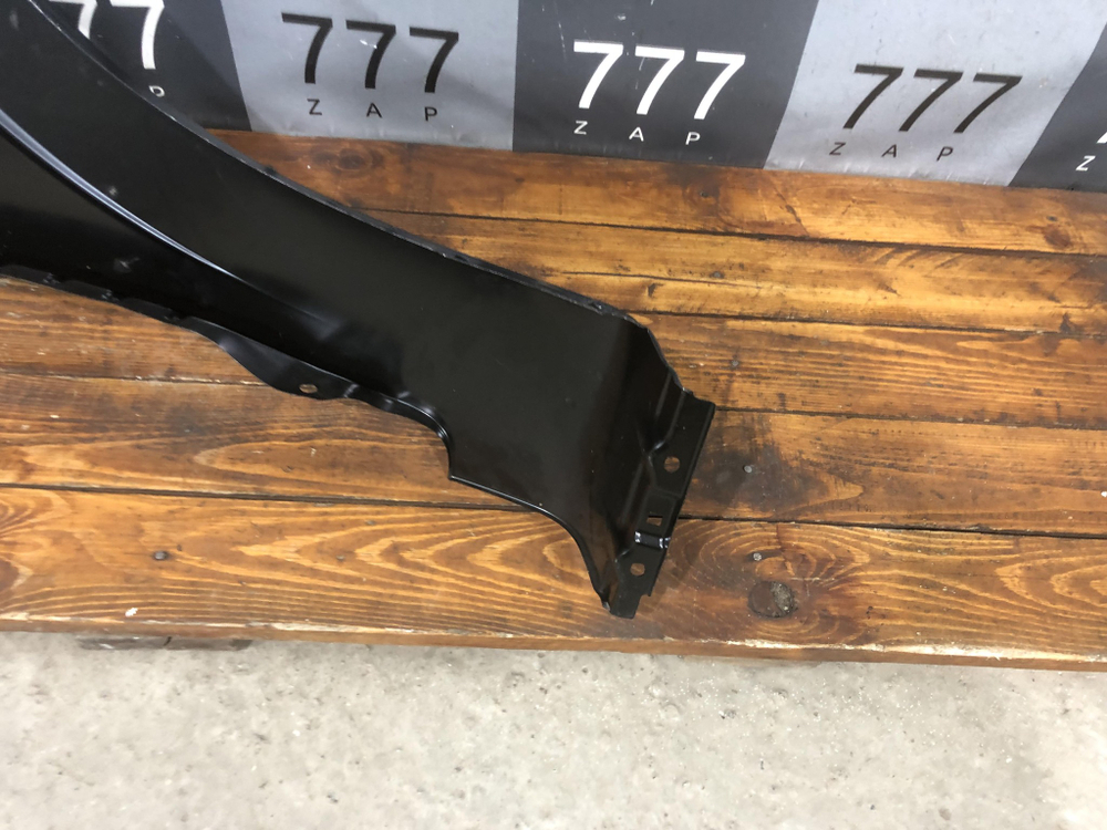Крыло левое SsangYong Rodius 04-13 Новое Оригинал 5181121000