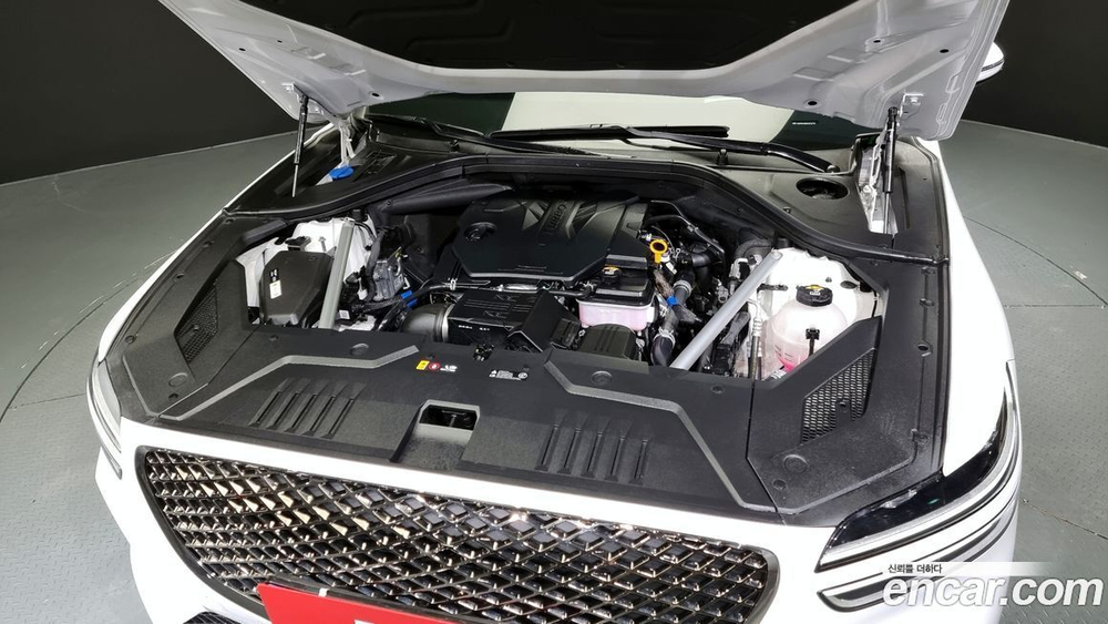 Genesis GV70 2.5T Бензин AWD (03.2022)