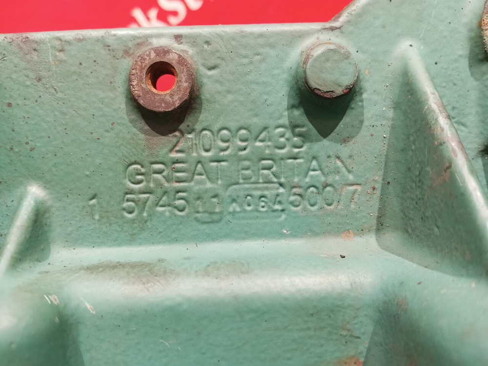 Кронштейн ролика натяжителя