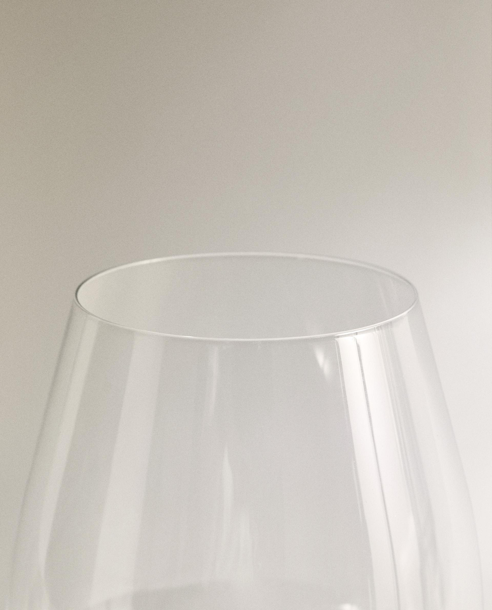 Zara Home бокал из стекла, цвет прозрачный, 23 см · 0246/409