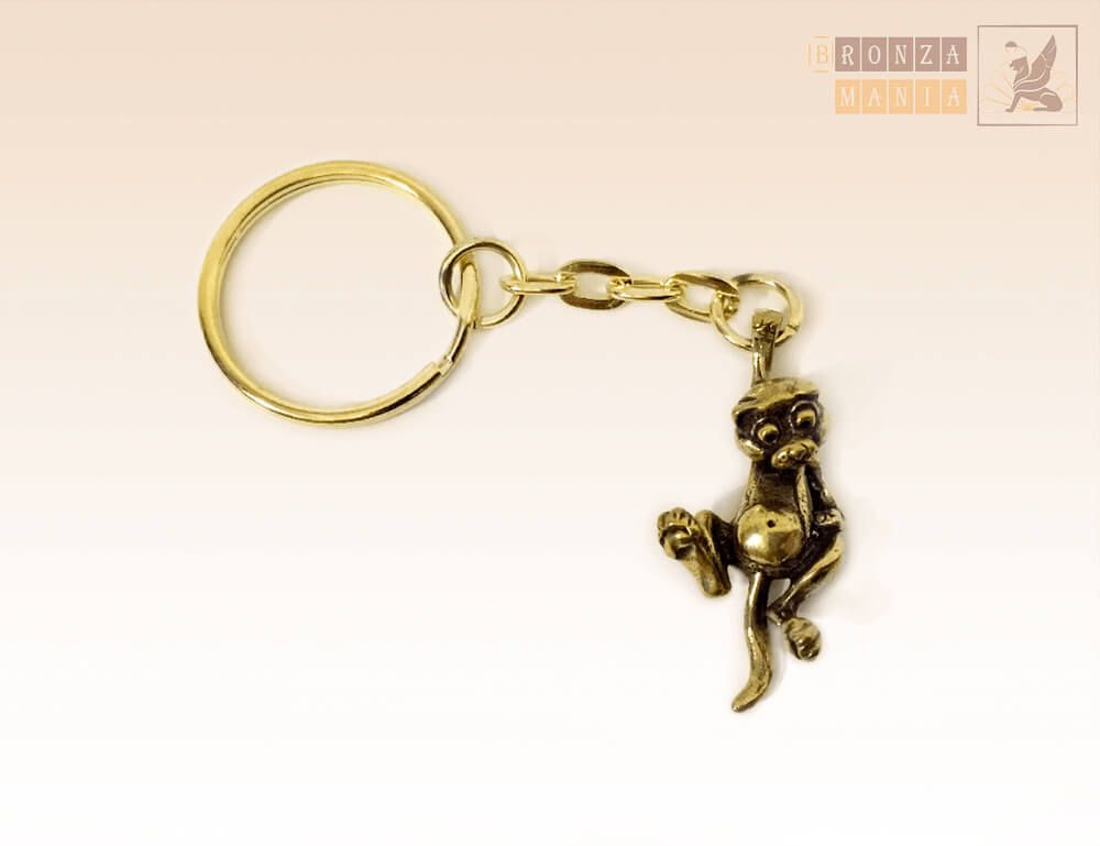 брелок Котик висит