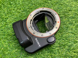 Sony LA-EA4
