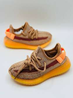 Детские кроссовки Yeezy