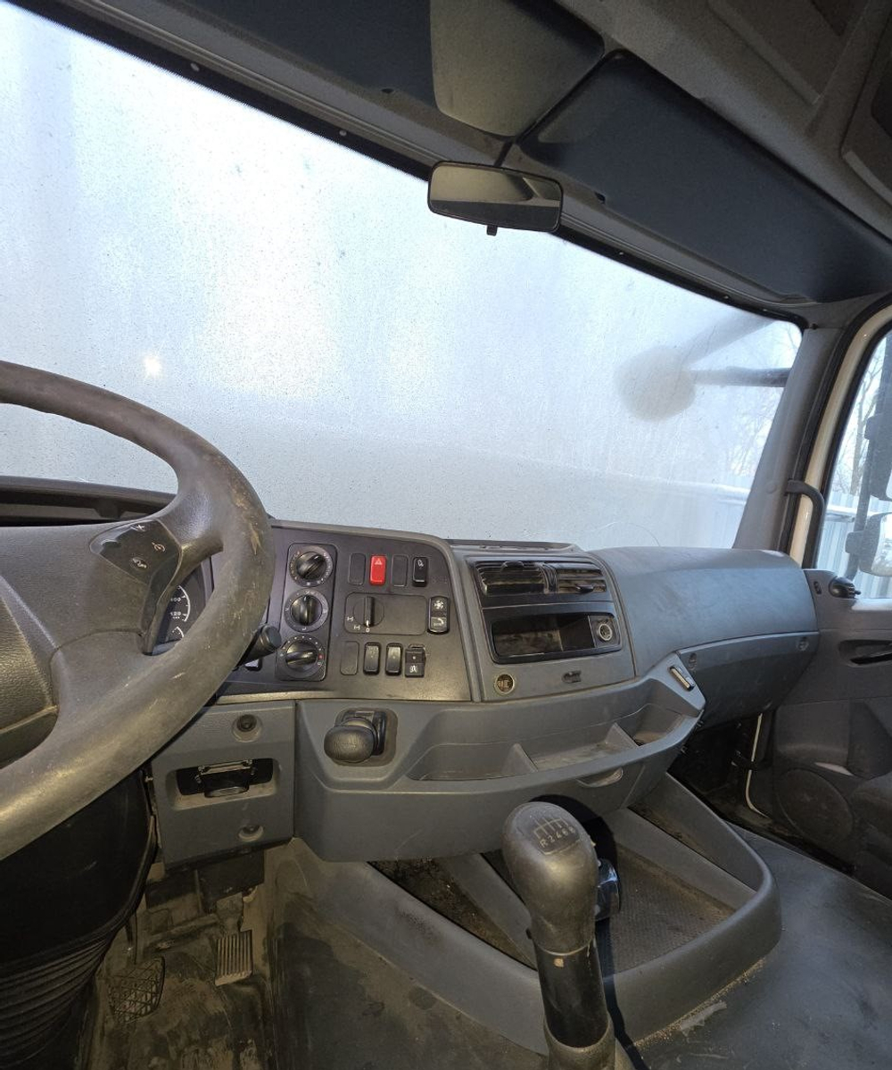 КамАЗ 65206 6x4 Седельный тягач 65206-T5 (Дизельный, 12,0 л, 428 л.с., МТ)