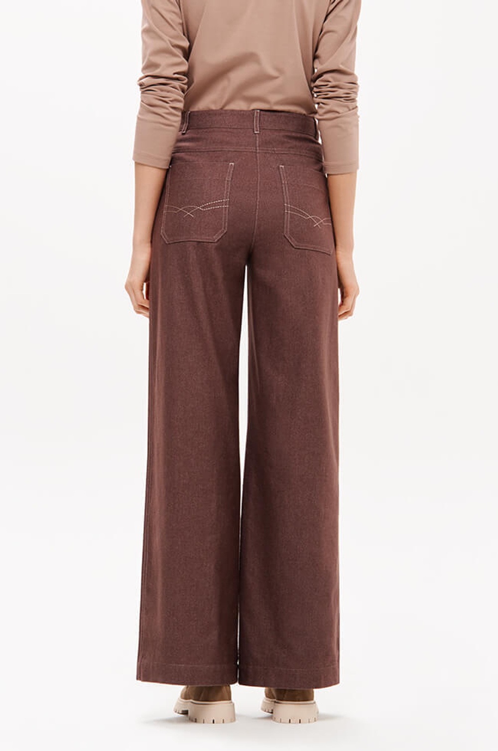 31195 Джинсы женские (коричневый джинс)