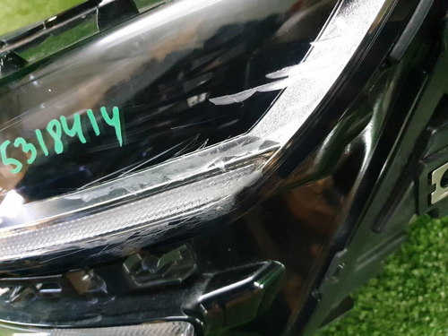 Фара левая Genesis G70 (2020-н.в.) LED