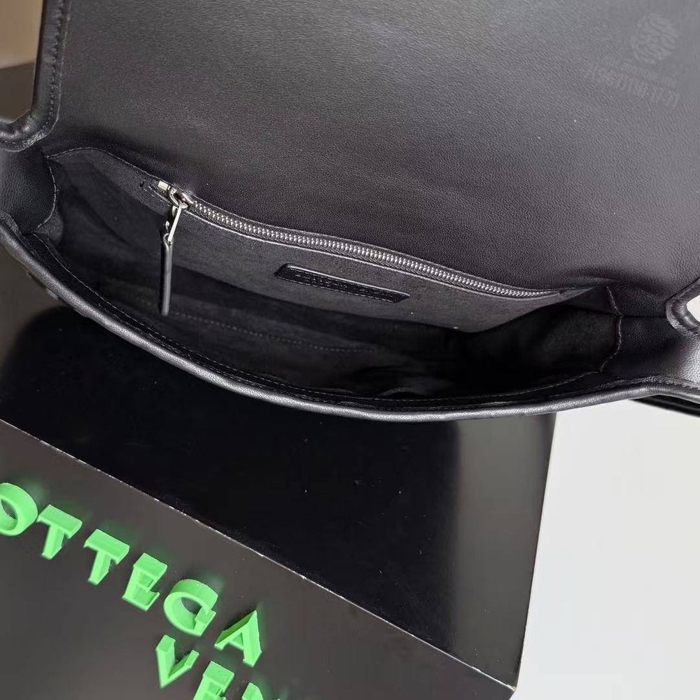 Сумка через плечо Bottega Veneta