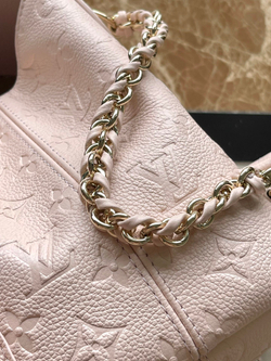 Louis Vuitton Backup