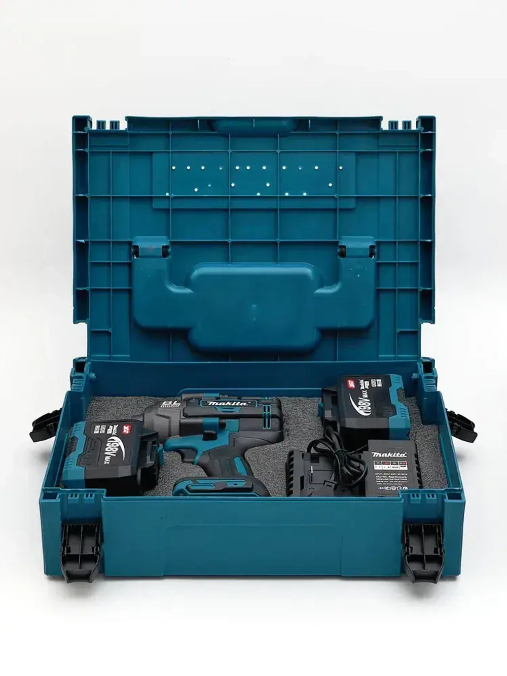 Гайковерт аккумуляторный Makita 1500Нм. , ударный,бесщеточный, 2 АКБ,1/2 дюйма, профессиональный