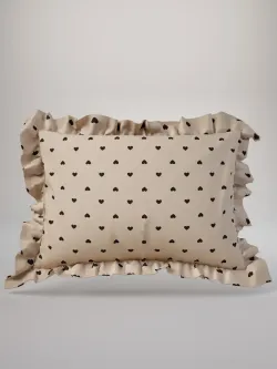 Декоративная наволочка с рюшами, оборками "Адель" 50х70 см, 1 шт, без молнии