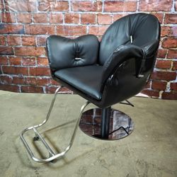 Парикмахерское кресло Мануэль