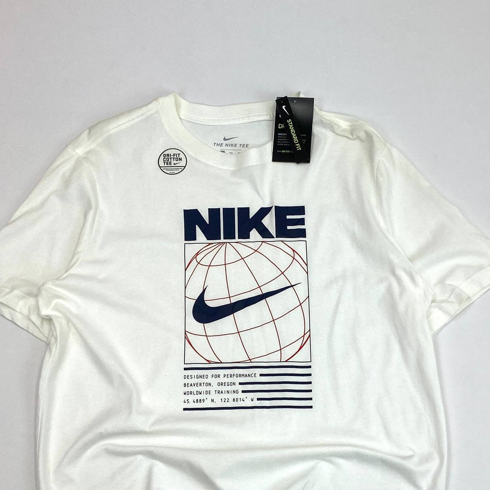 Футболка Nike