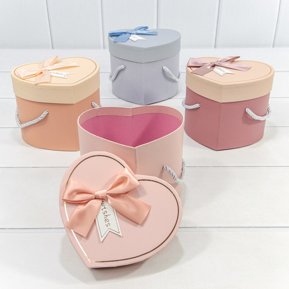Коробка Ювелирная 12.5х14.5х11.5 см Набор 4 шт "Сердце" с бантом и ручками (Микс)