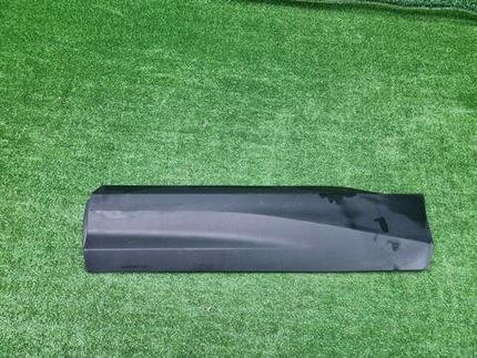 Накладка двери задняя левая Geely Coolray (23-нв)