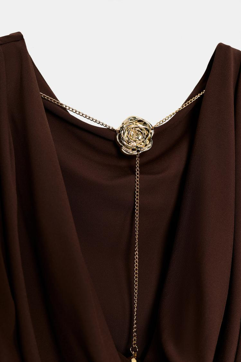 ZARA ПЛАТЬЕ С ОТКРЫТОЙ СПИНОЙ И ЦЕПОЧКОЙ, ШОКОЛАДНЫЙ