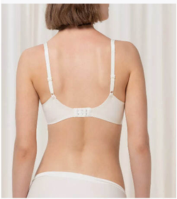 Бюстгальтер Triumph Body Make up Soft Touch WP