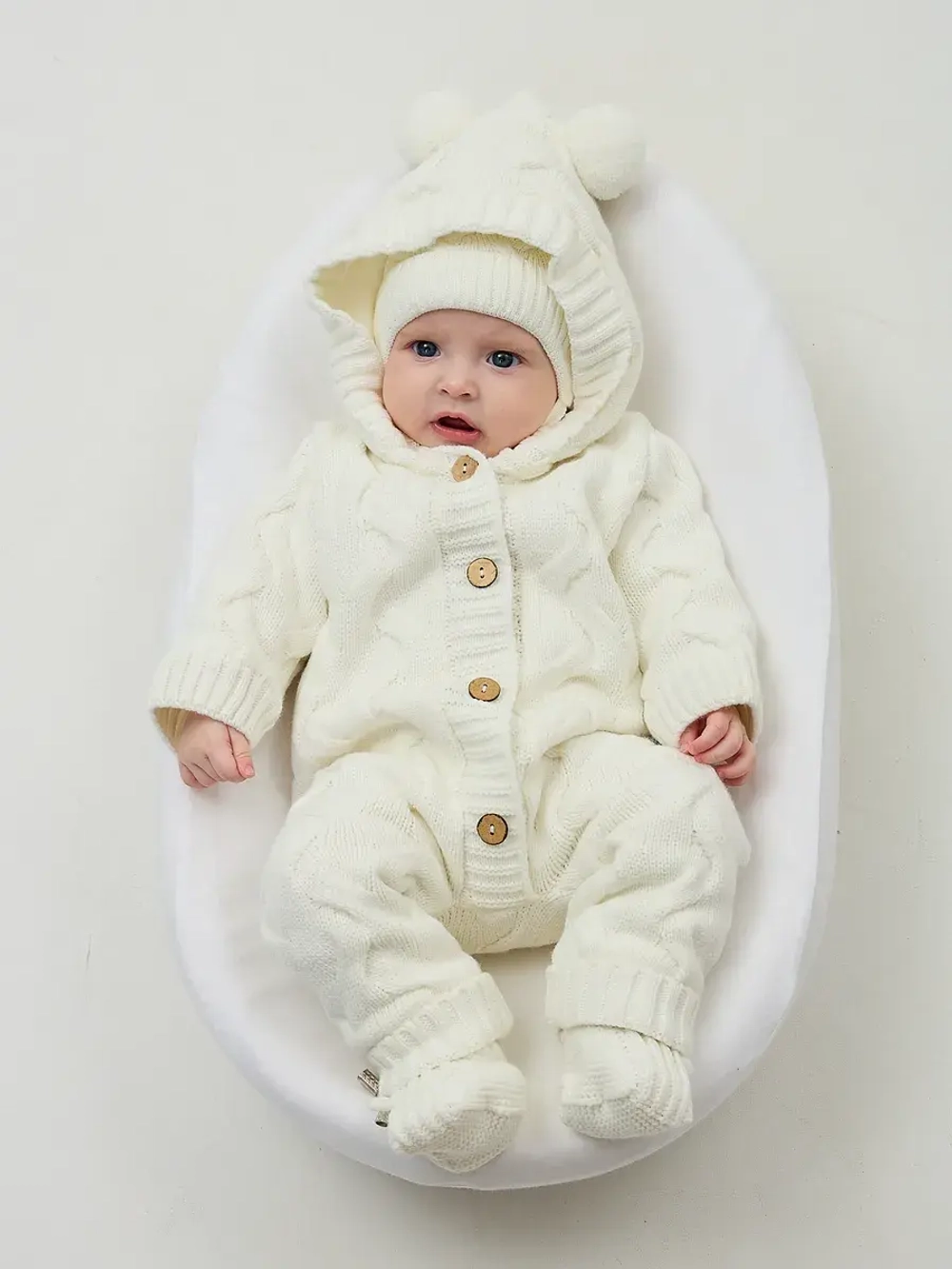 Конверт на выписку новорожденного