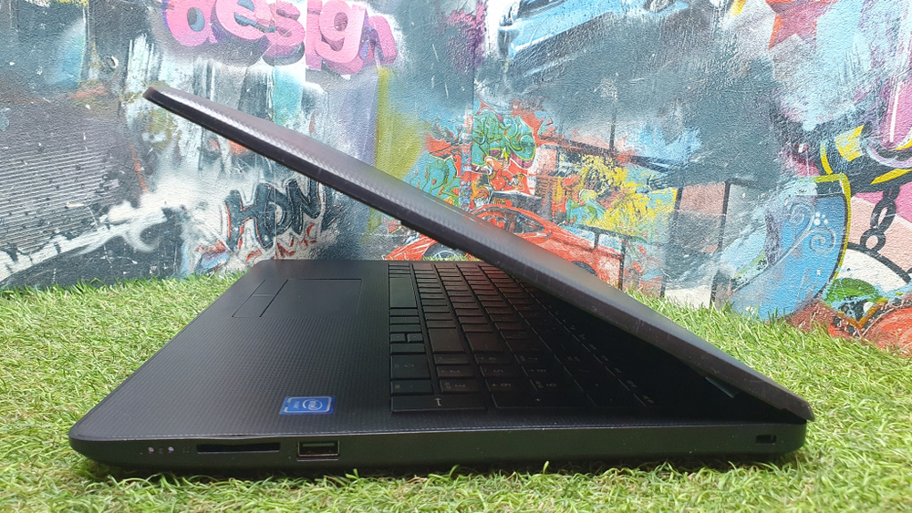 Ноутбук HP Celeron/4Gb