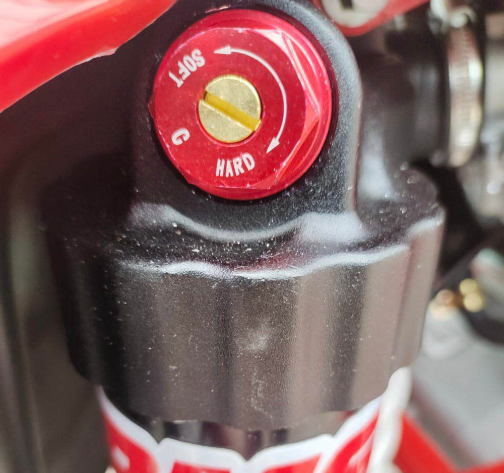 Мотоцикл эндуро Regulmoto Holeshot 300 Red Edition (4 valves) 21/18 ПТС