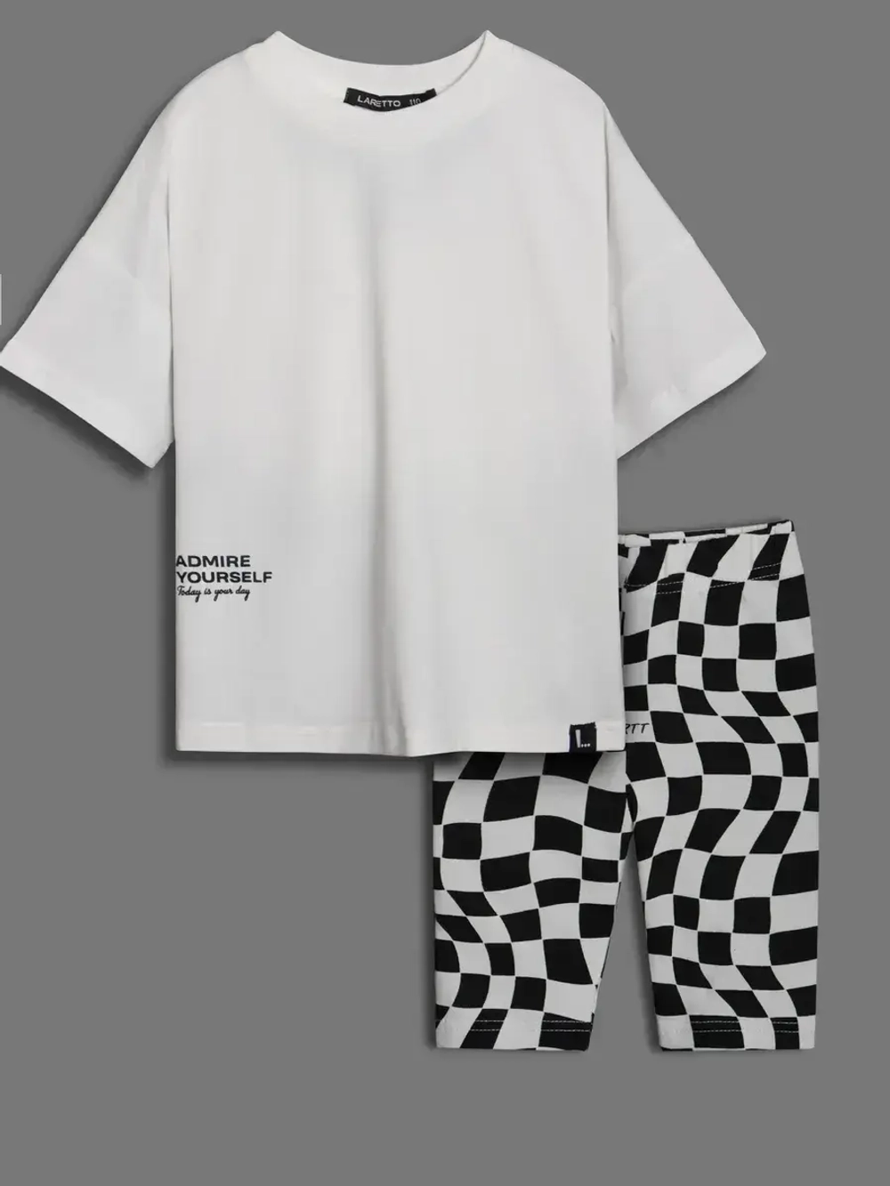 Спортивный костюм для девочки