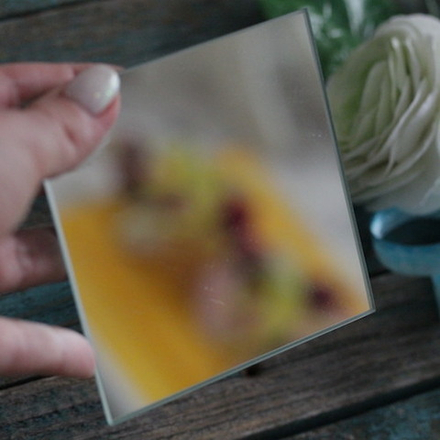 Зеркало 10х10 см