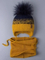 Шапка для мальчика зимняя вязаная и снуд