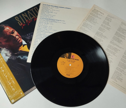 Винтажная виниловая пластинка LP Frank Sinatra She Shot Me Down (Japan 1981) (Obi) Bang Bang (My Baby Shot Me Down)