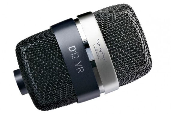 AKG D12 VR