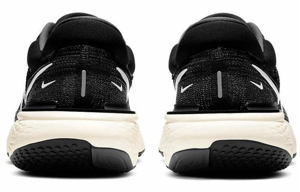 Кроссовки Nike Invincible Run 1 Flyknit