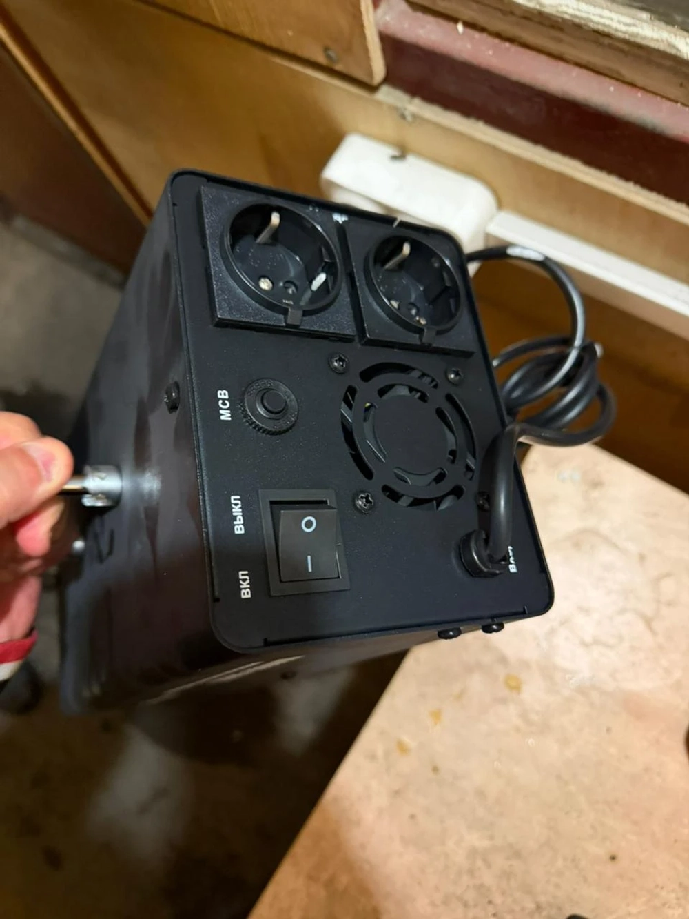 Стабилизатор напряжения Hinorms SSS95 - 2000 ВА