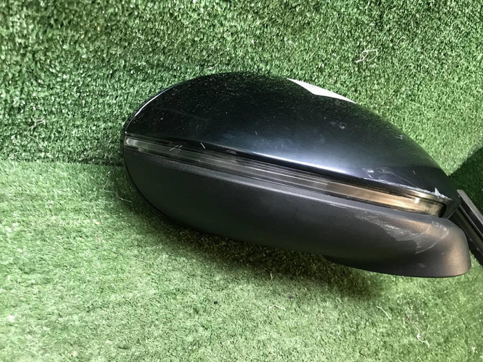 Крышка зеркала правая Porsche Cayenne 3 (17-нв)