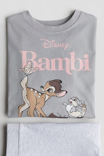 H&M Комплект из футболки и шорт с принтом, светло-серый