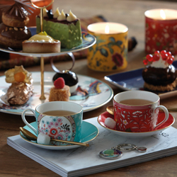 Wedgwood Чайная чашка Crimson Jewel Wonderlust с блюдцем 180 мл