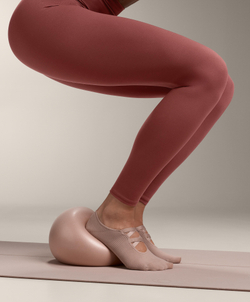 OYSHO Легинсы Comfortlux длиной до щиколотки с высокой посадкой, линялый махагон