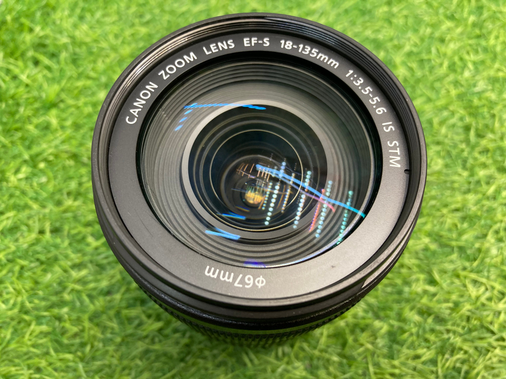 Canon EF-S 18-135mm 3.5-5.6 IS STM