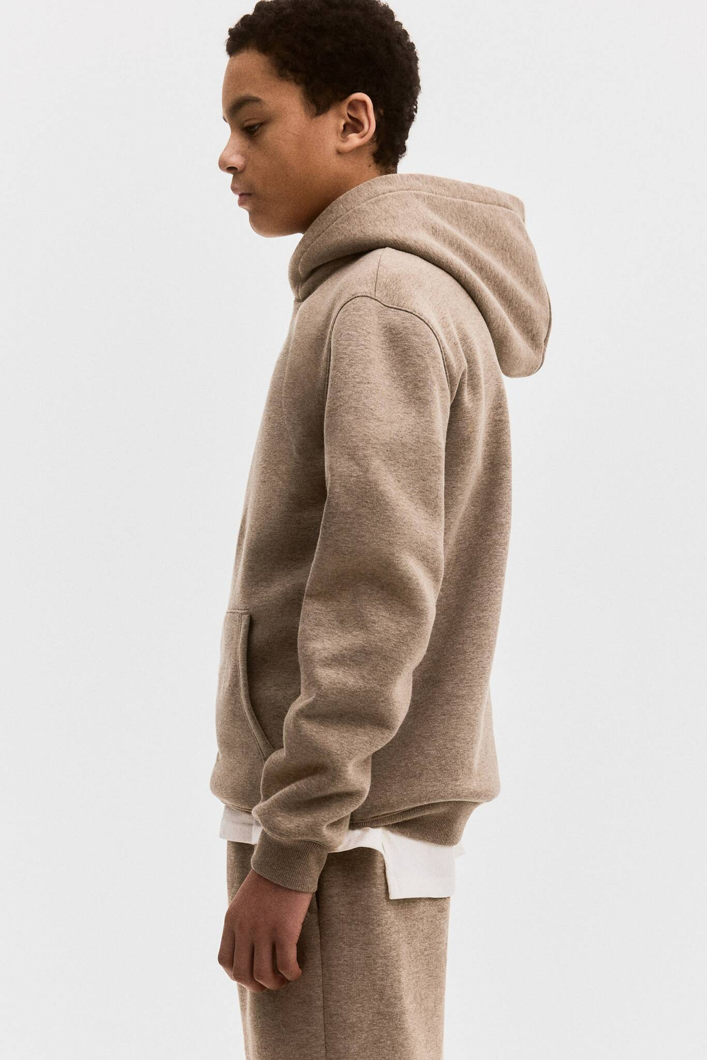 H&M Комплект из толстовки с капюшоном и шорт, бежевый меланж