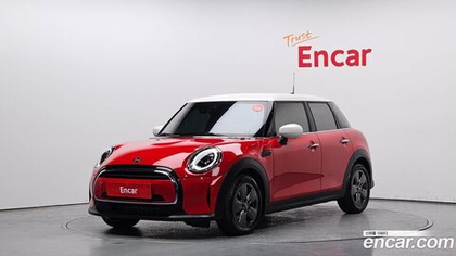 Mini Cooper 5 даерей Classic (01.2023)