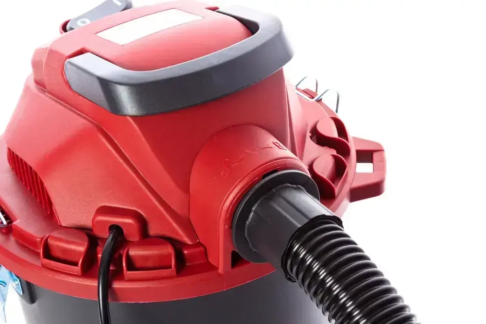 ПЫЛЕСОС REDVERG RD-VC1000-15P