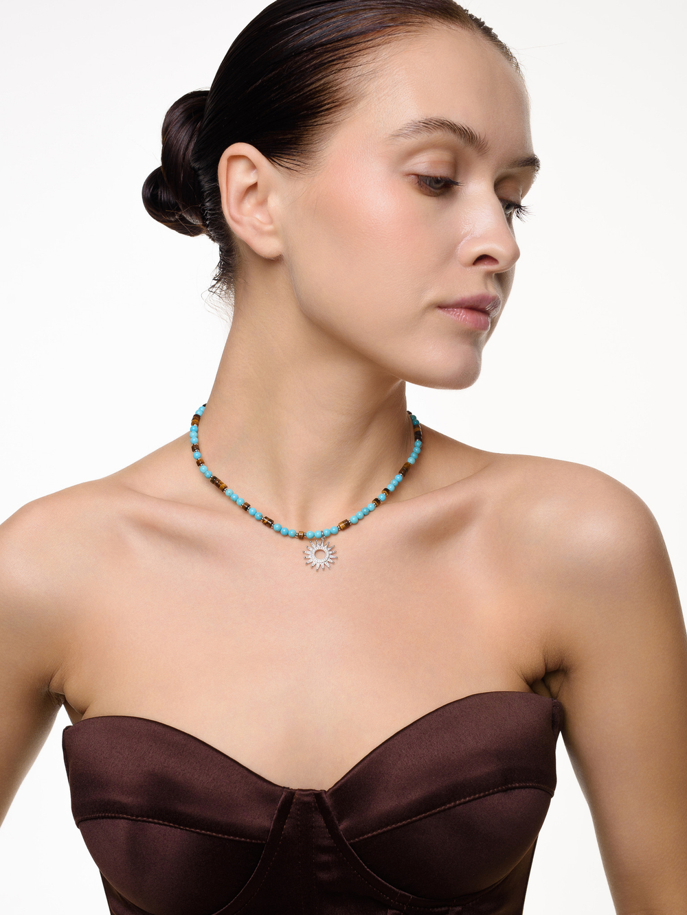 Чокер с турквенитом и тигровым глазом