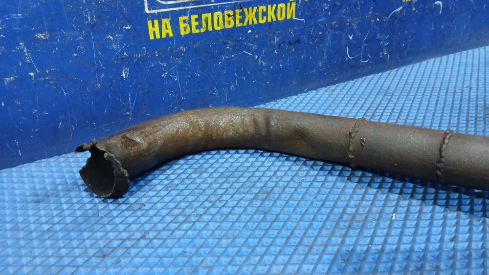 Глушитель/Средняя часть MITSUBISHI DIAMANTE 2000