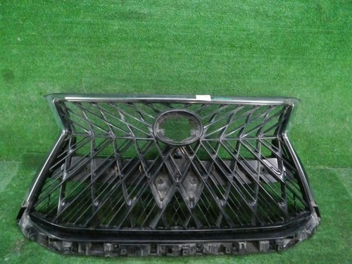 Решетка радиатора Lexus LX 3 15-23 TRD Superior
