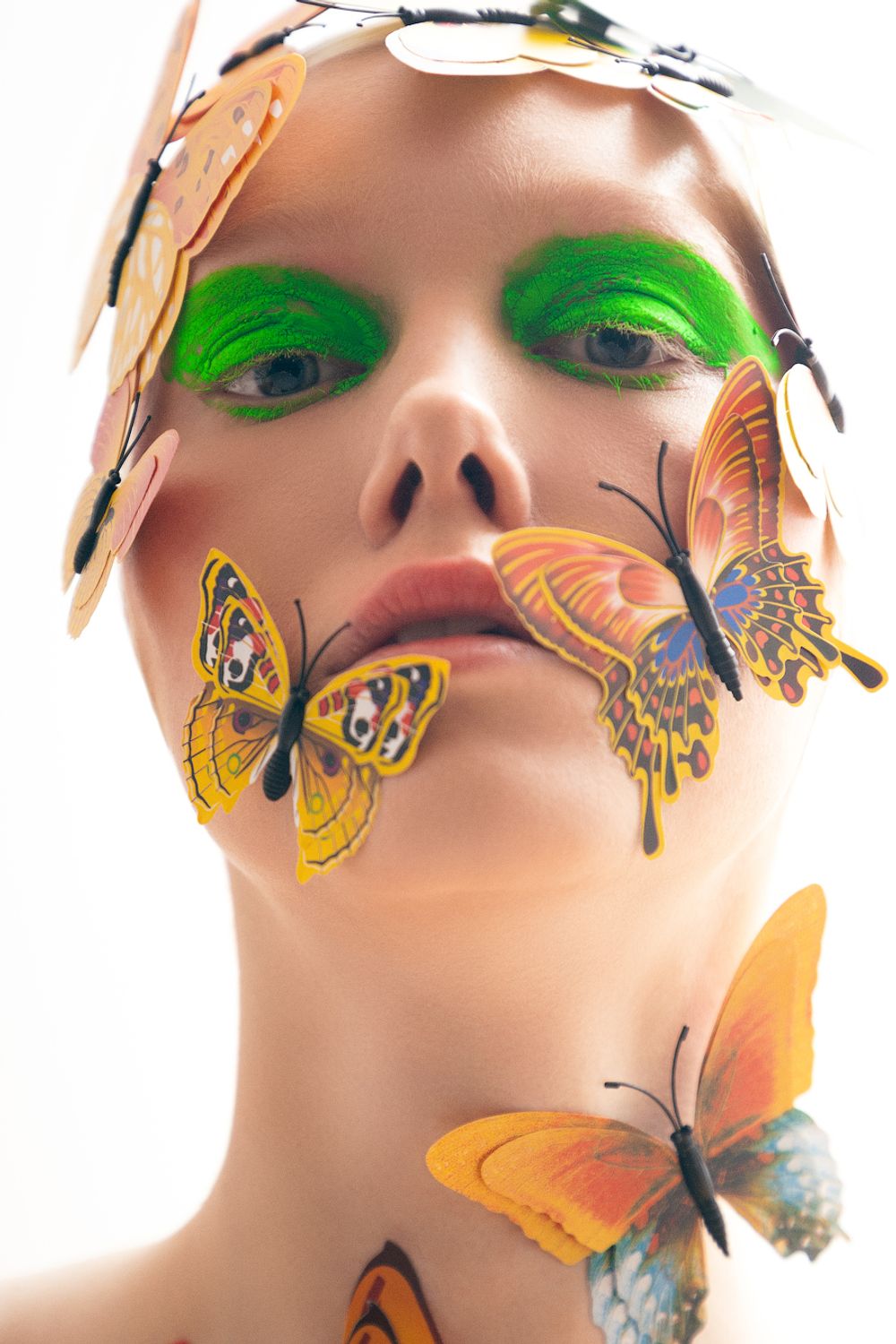 Декоративный гель для лица, волос и тела Color Gel Green Neon