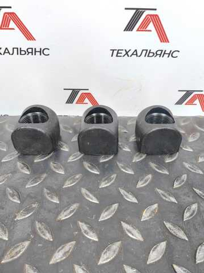 Гайка башмачная M30*2