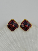 Серьги с бордовой эмалью