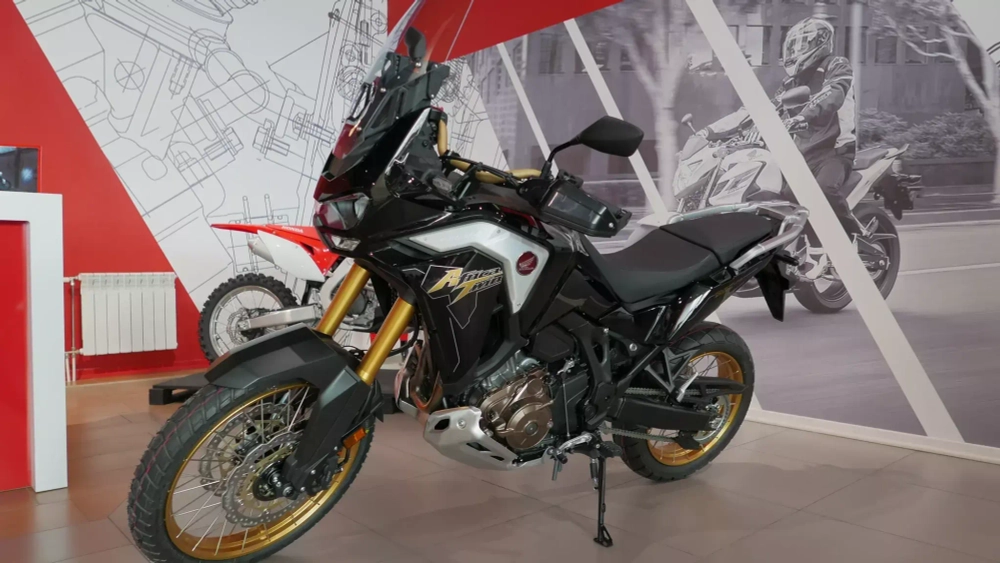 Honda Africa Twin Adventure Sports — CRF1100 D2M (DCT)
