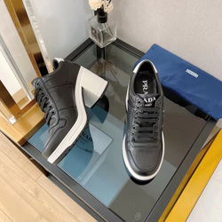 Ботинки Prada