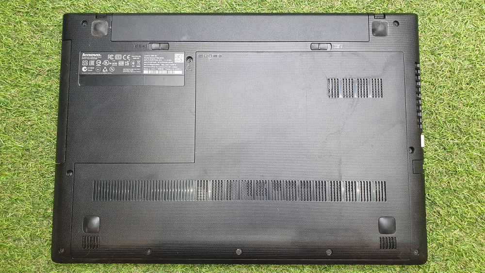 Ноутбук Lenovo Pentium/4Gb