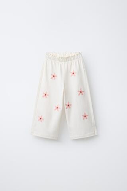ZARA БРЮКИ-КЮЛОТЫ С ВЫШИВКОЙ ЦВЕТОВ, ЭКРЮ