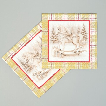 Салфетки бумажные трёхслойные Скатерть с лошадью на золоте, 33×33, 20 шт.