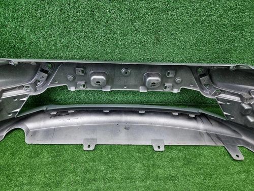 Бампер передний Lada Granta (2018-н.в.)